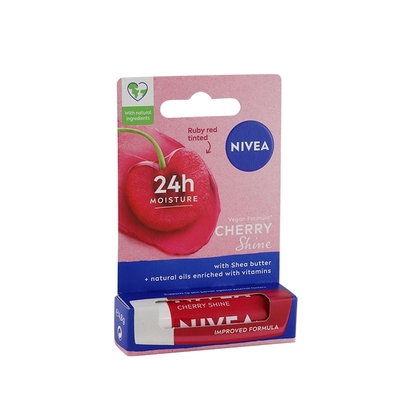 Nivea Балсам за устни с аромат на ЧЕРЕША 4.8 грама