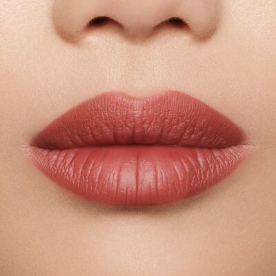 NL BEAUTY МОЛИВ ЗА УСТНИ TOO NUDE TO BE TRUE FANTASY 04 1.5ГР